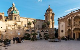 La Nassa Suites & Rooms